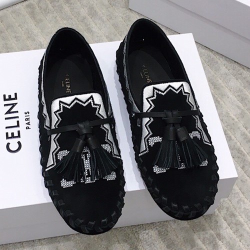 셀린느 태슬장식 로퍼