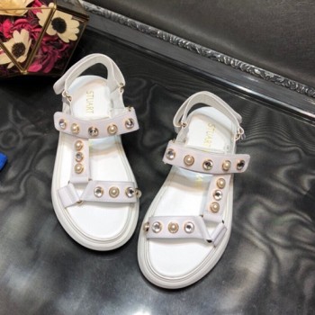 스튜어트 와이츠먼 샌들