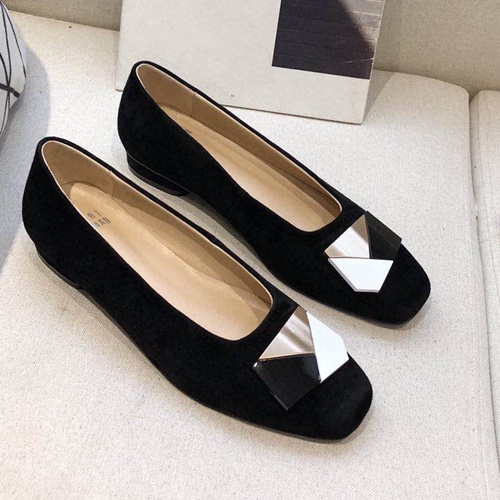 스튜어트 와이츠먼 플랫슈즈