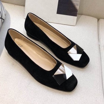 스튜어트 와이츠먼 플랫슈즈