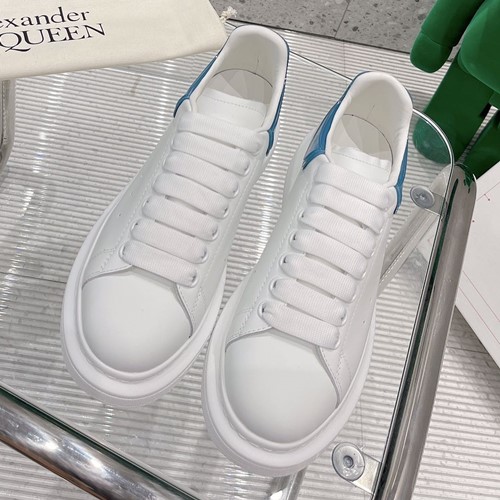 알렉산더 맥퀸 남.여 오버솔 스니커즈