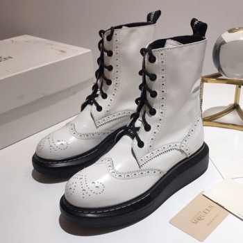 알렉산더 맥퀸 레이스업 부츠