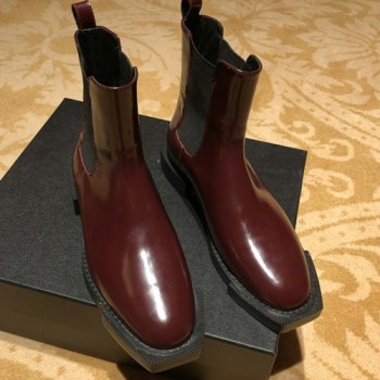 알렉산더 맥퀸 부츠