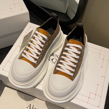 알렉산더 맥퀸 트레드슬릭 스니커즈