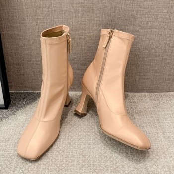 어웨이크 모드 앵클부츠