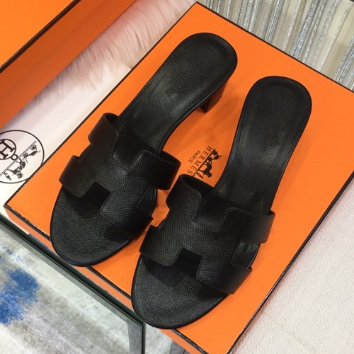 에르메스 오아시스 슬리퍼, 뮬(엡송래더)