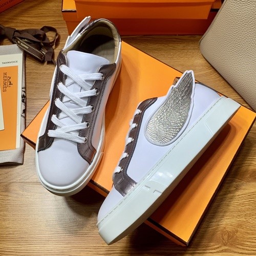 에르메스 윙패치 스니커즈