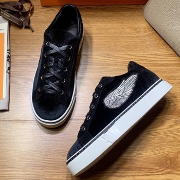 에르메스 윙패치 스니커즈