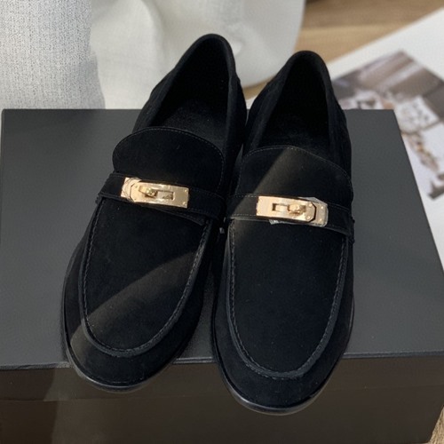 에르메스 켈리 로퍼