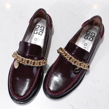 지방시 체인 로퍼