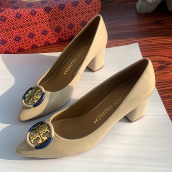 토리버치 펌프스