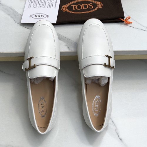 토즈 타임리스 로퍼