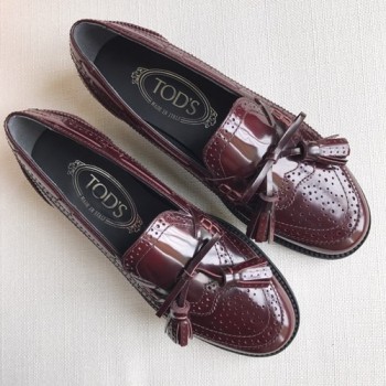 토즈 테슬장식 로퍼