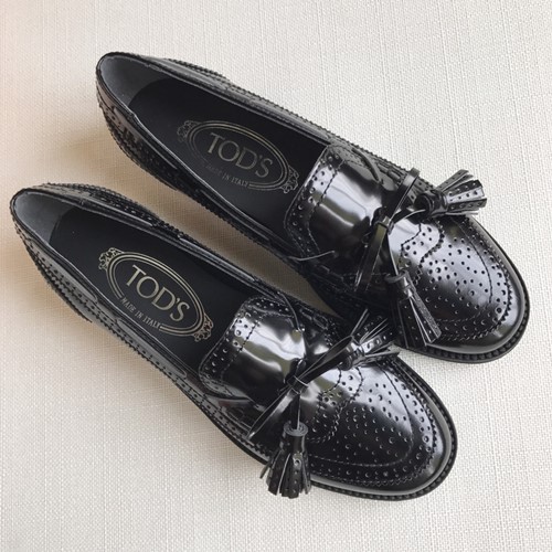 토즈 테슬장식 로퍼