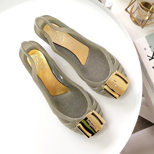 페라가모 SF-468155 버뮤다 마카롱 젤리슈즈