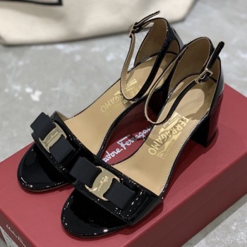 페라가모 가비나 리본 샌들