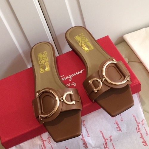 페라가모 간치니 로고 슬리퍼,뮬