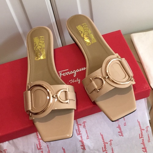 페라가모 간치니 로고 슬리퍼,뮬