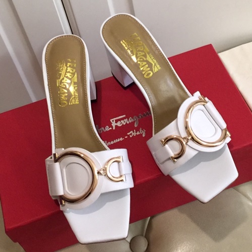 페라가모 간치니 로고 슬리퍼,뮬