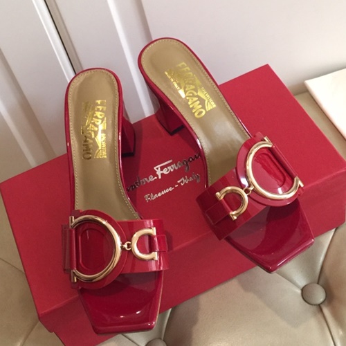 페라가모 간치니 로고 슬리퍼,뮬