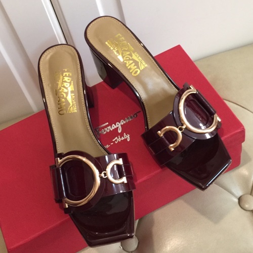 페라가모 간치니 로고 슬리퍼,뮬