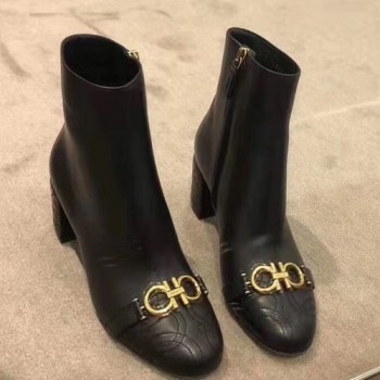 페라가모 간치니 로고 앵클부츠