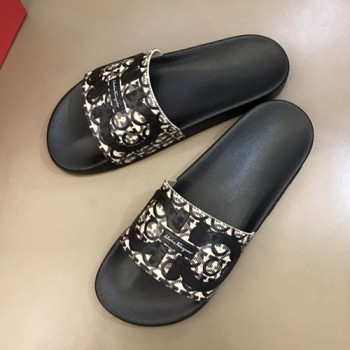 페라가모 남성용 슬리퍼