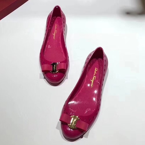 페라가모 리본 젤리슈즈