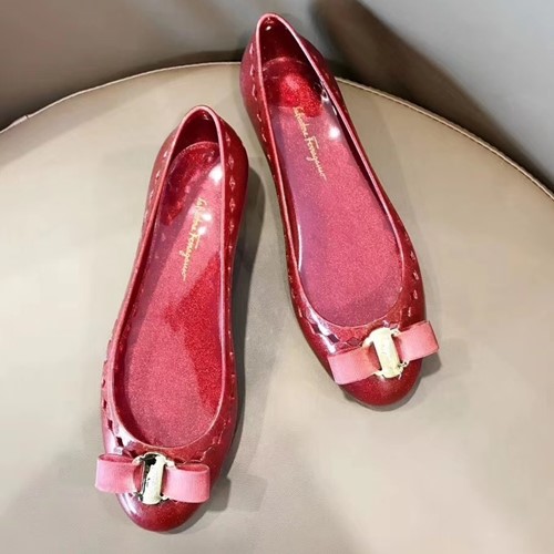 페라가모 리본 젤리슈즈