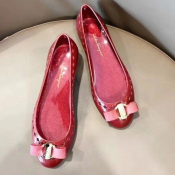 페라가모 리본 젤리슈즈