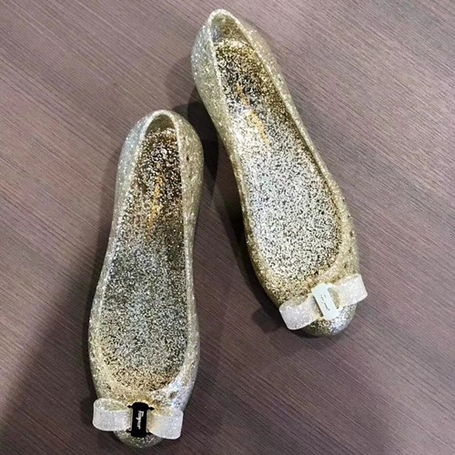 페라가모 리본 젤리슈즈