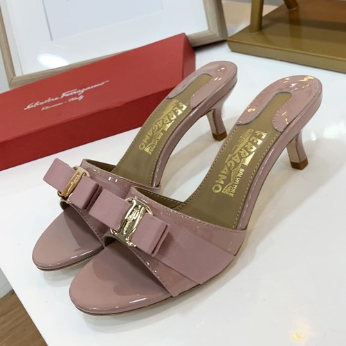 페라가모 뮬,슬리퍼