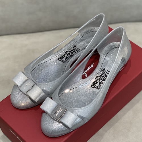 페라가모 바라 리본 젤리슈즈