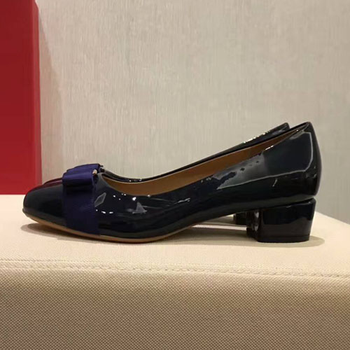 페라가모 바라 리본 펌프스