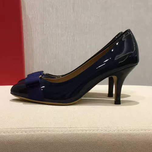 페라가모 바라 리본 펌프스