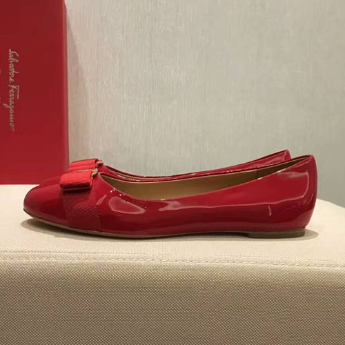 페라가모 바라 리본 플랫슈즈