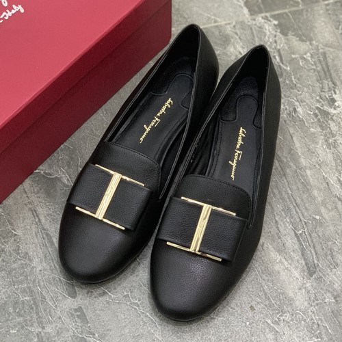 페라가모 바라 플랫슈즈 래더