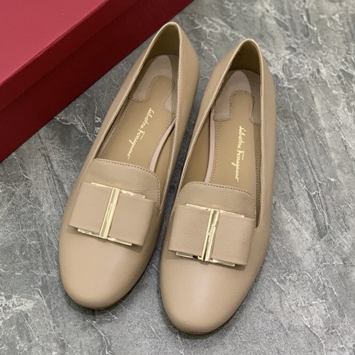 페라가모 바라 플랫슈즈 래더