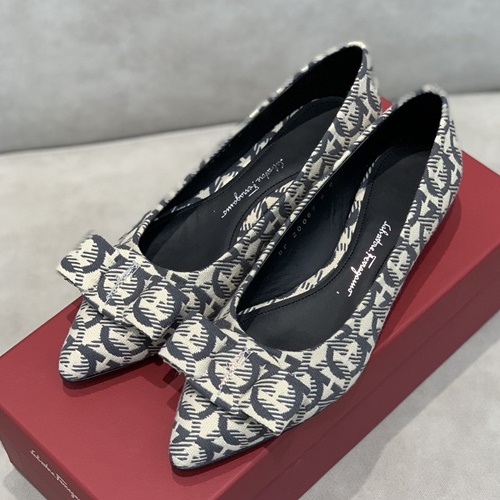 페라가모 비바 플랫슈즈