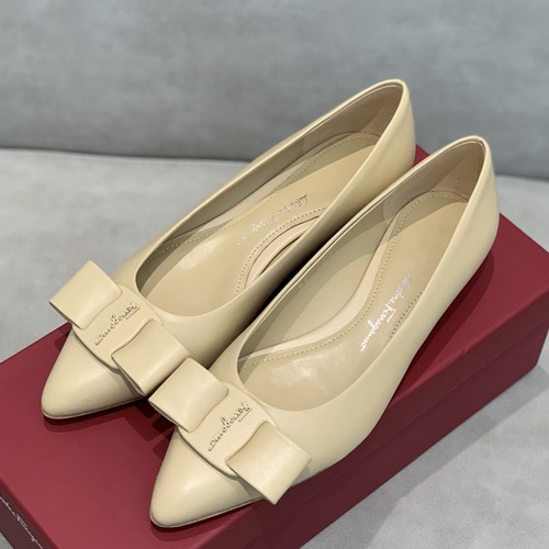 페라가모 비바 플랫슈즈