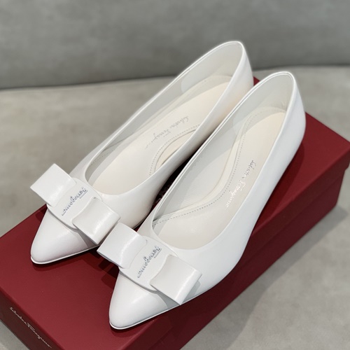 페라가모 비바 플랫슈즈