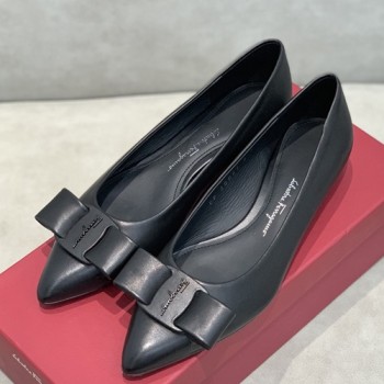 페라가모 비바 플랫슈즈