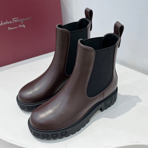 페라가모 앵클부츠