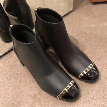 페라가모 앵클부츠