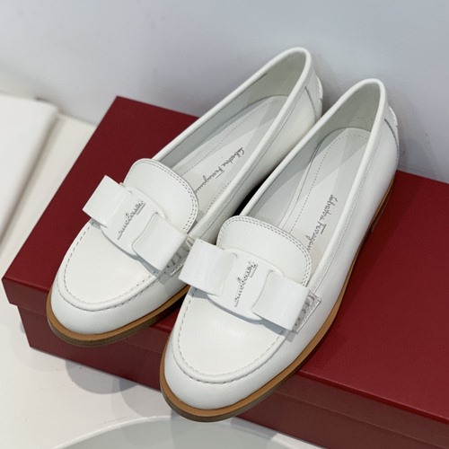 페라가모 페라가모 비바 로퍼