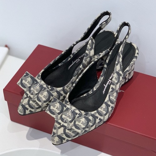 페라가모 페라가모 비바 슬링백