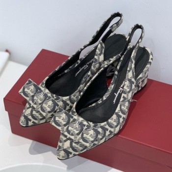 페라가모 페라가모 비바 슬링백