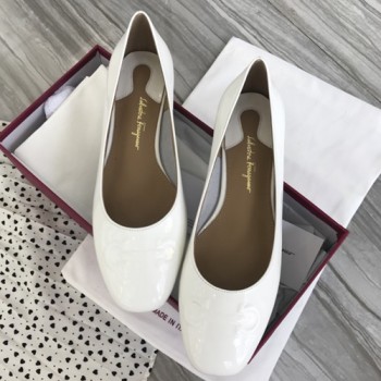 페라가모 플랫슈즈