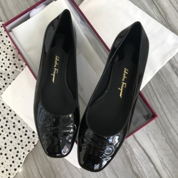 페라가모 플랫슈즈