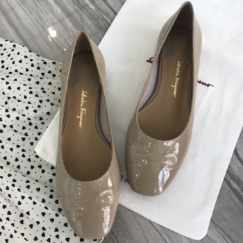 페라가모 플랫슈즈